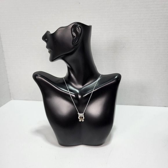 925 Sterling Silver Enamel Owl Charm Delicate 18 inch Silver Chain Necklace - Picture 5 of 10